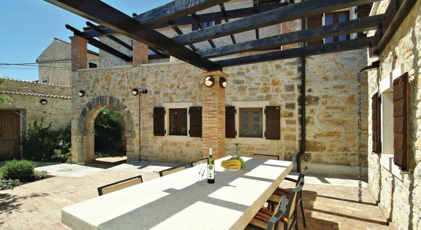 Holiday Home ヴィジナダ 部屋 写真